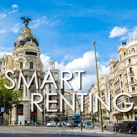 Apartamentos Smartrenting Gran Via Madrid Dış mekan fotoğraf